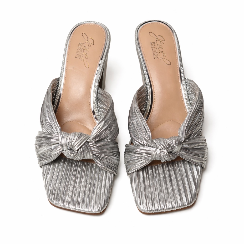 Jewel Badgley Mischka Silver Pleated Bow Mule Heels Square Toe Nwot Size 6